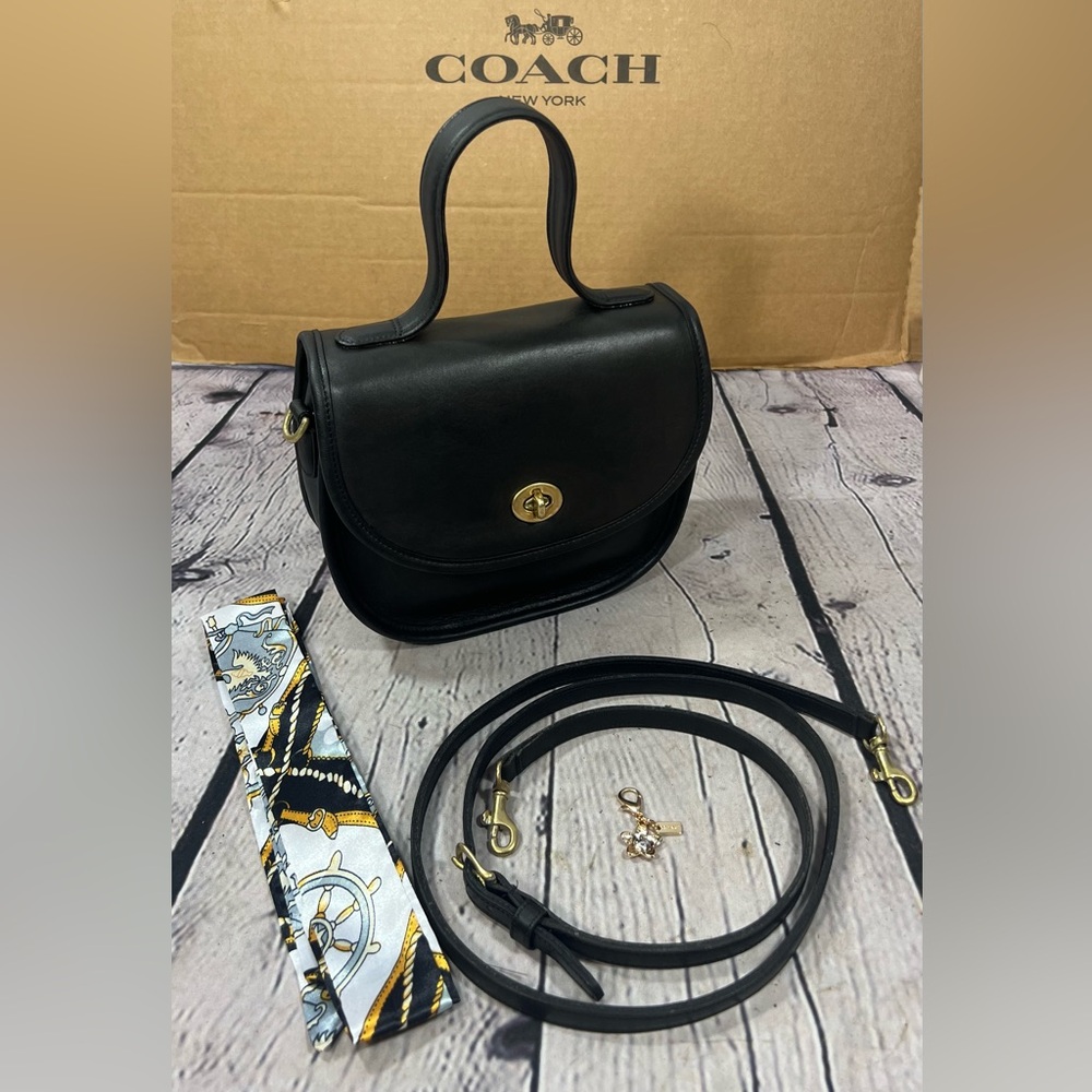 Vintage COACH 9957 Bella Court Bag Black Leather Top Handle EXC COND Extras!